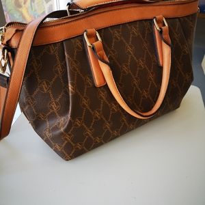 Adrienne Vittadini Bag